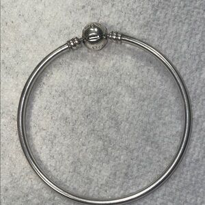 Elegant Silver Bangle Bracelet…. Pandora